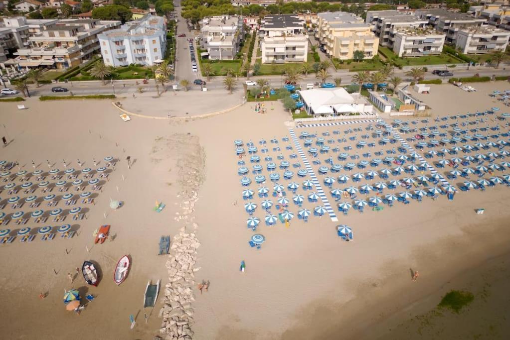 Appartamento Incantevole Fronte Mare Villa Rosa Di Martinsicuro Exterior photo
