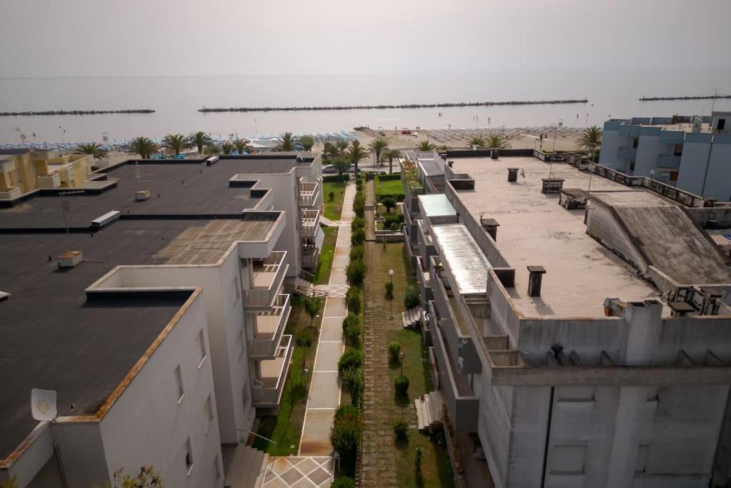 Appartamento Incantevole Fronte Mare Villa Rosa Di Martinsicuro Exterior photo